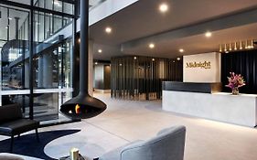 Midnight Hotel, Autograph Collection